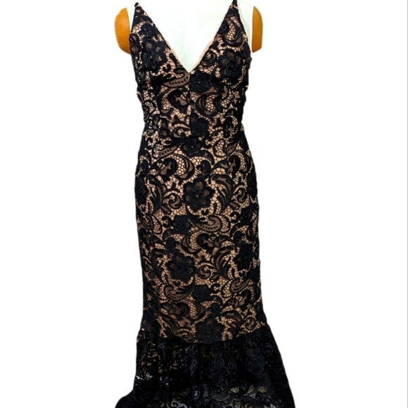 DRESS THE POPULATION SOPHIA CROCHET LACE MERMAID BLACK...Size Medium - Picture 2 of 9